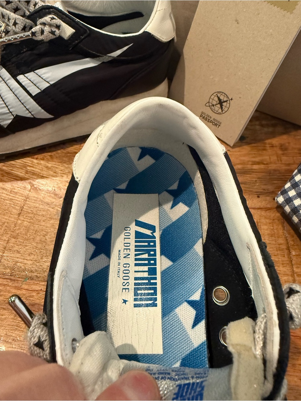 Golden Goose Marathon M77 With Star Laces And Shoe Charm Size 40/10 - Picture 6 of 15